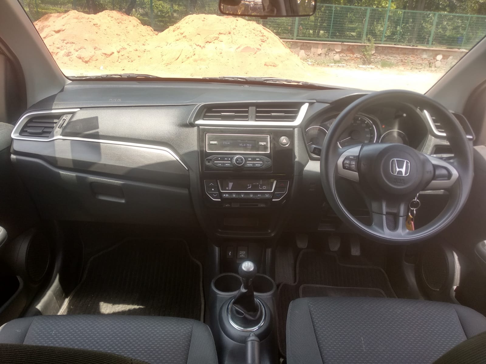 Innova Crysta image 12 Innova Crysta image 12