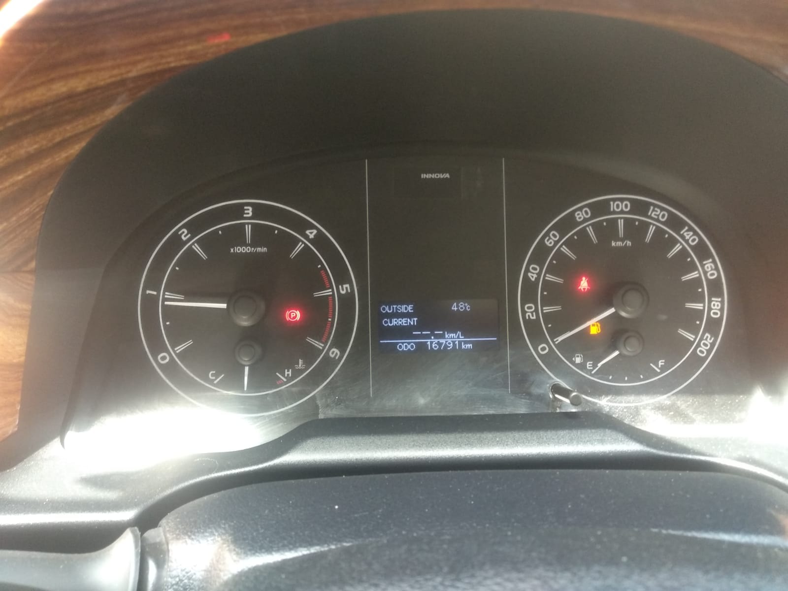 Innova Crysta image 11 Innova Crysta image 11