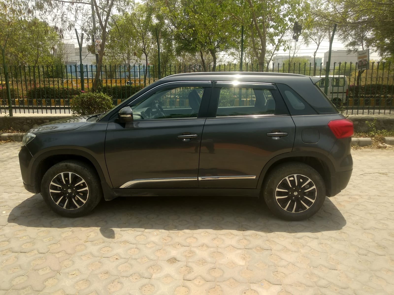 Vitara Brezza image 2 Vitara Brezza image 2