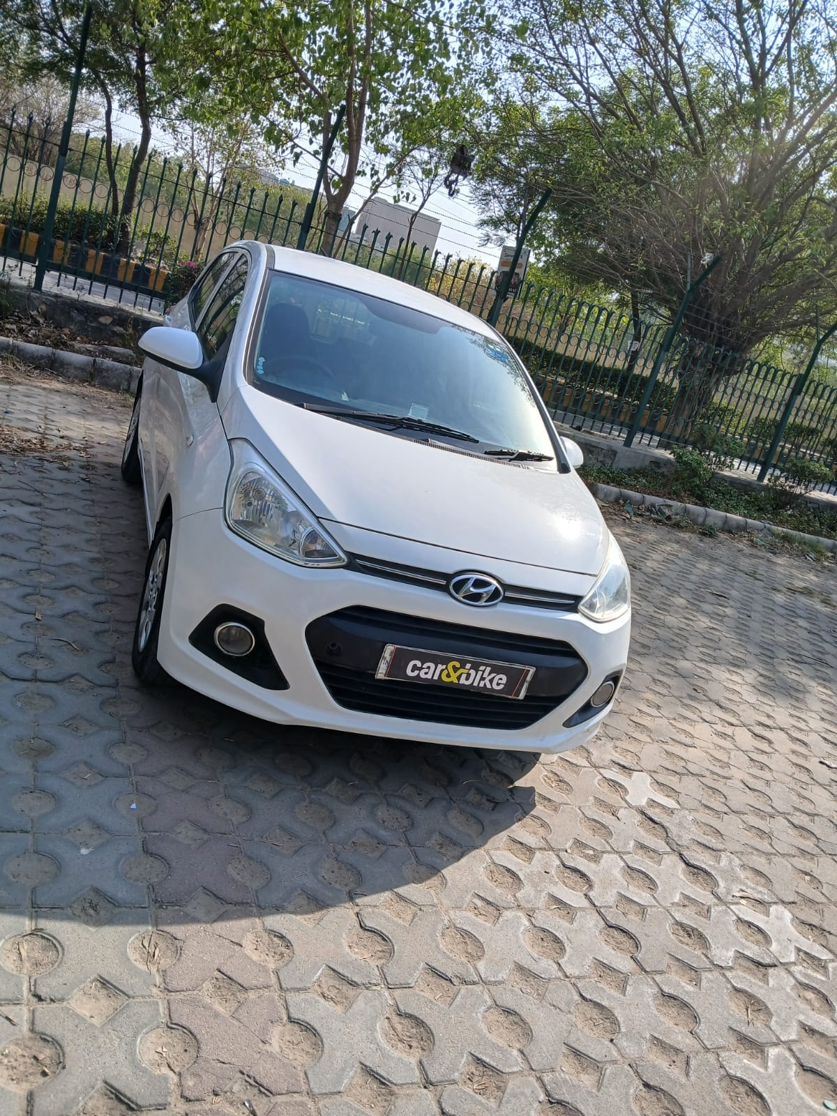 i10 image 1 i10 image 1