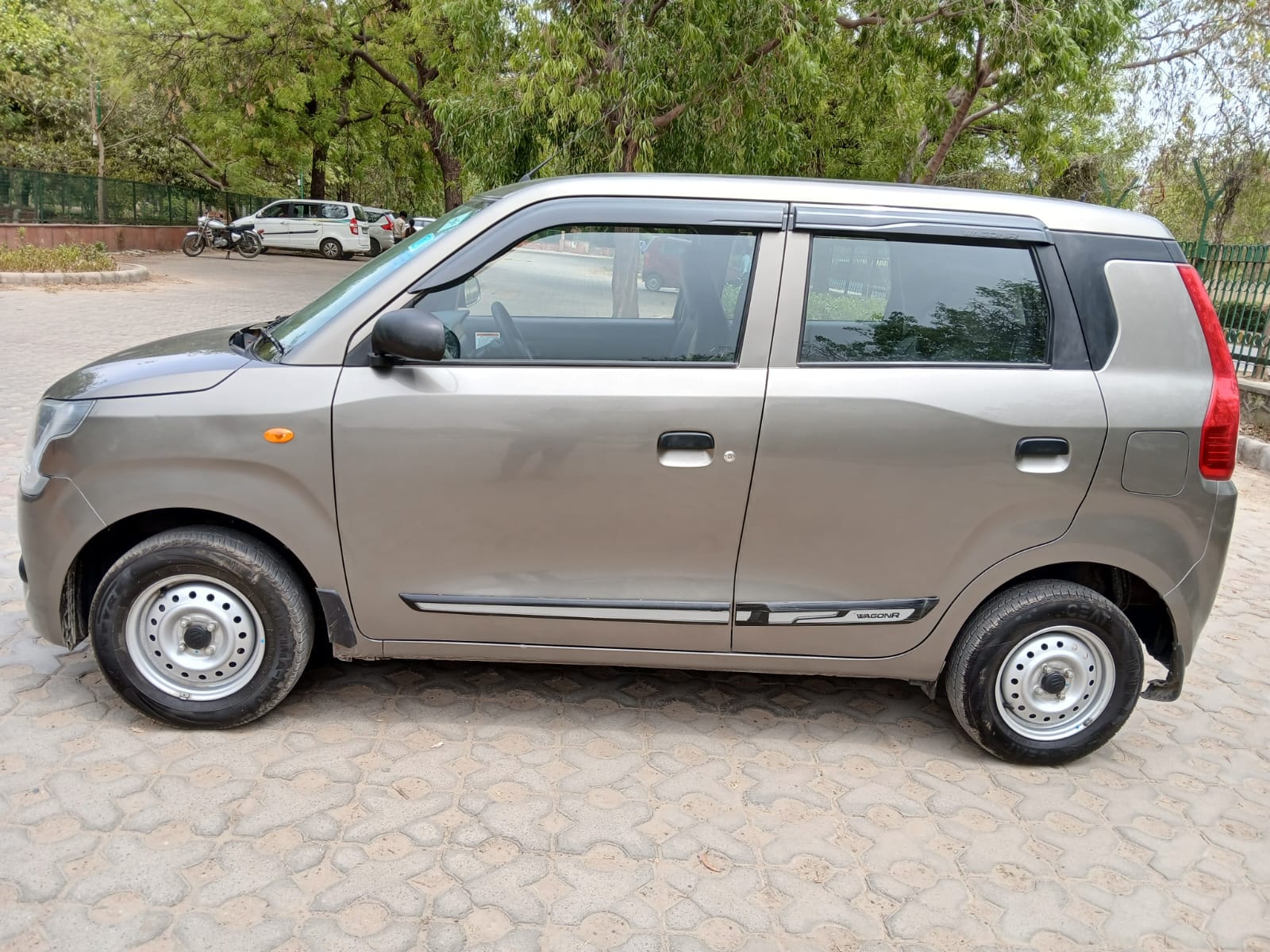 Wagon R image 2 Wagon R image 2