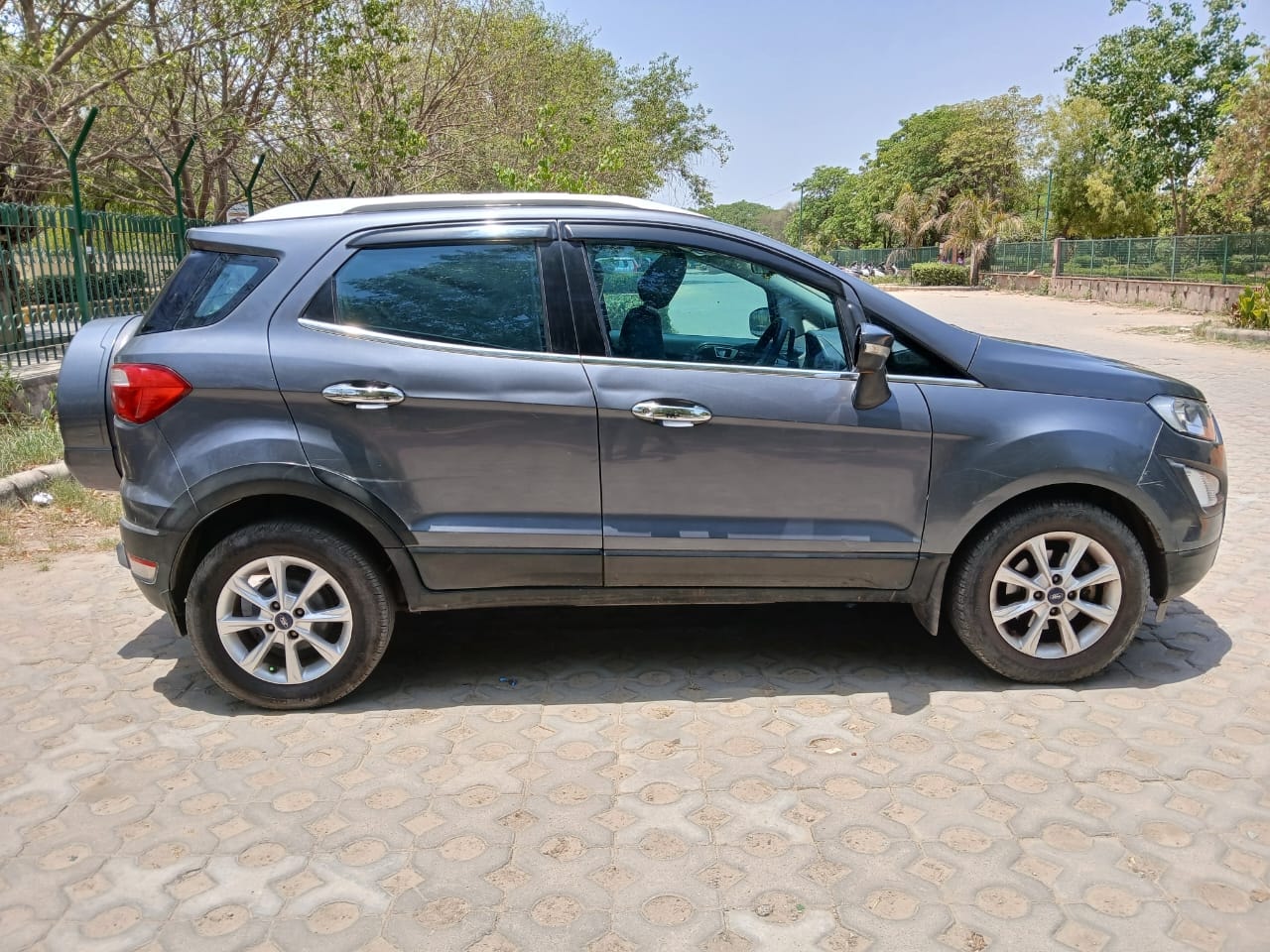 EcoSport image 6 EcoSport image 6