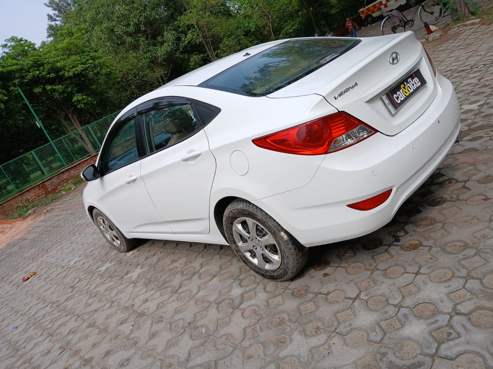 Fluidic Verna image 3 Fluidic Verna image 3