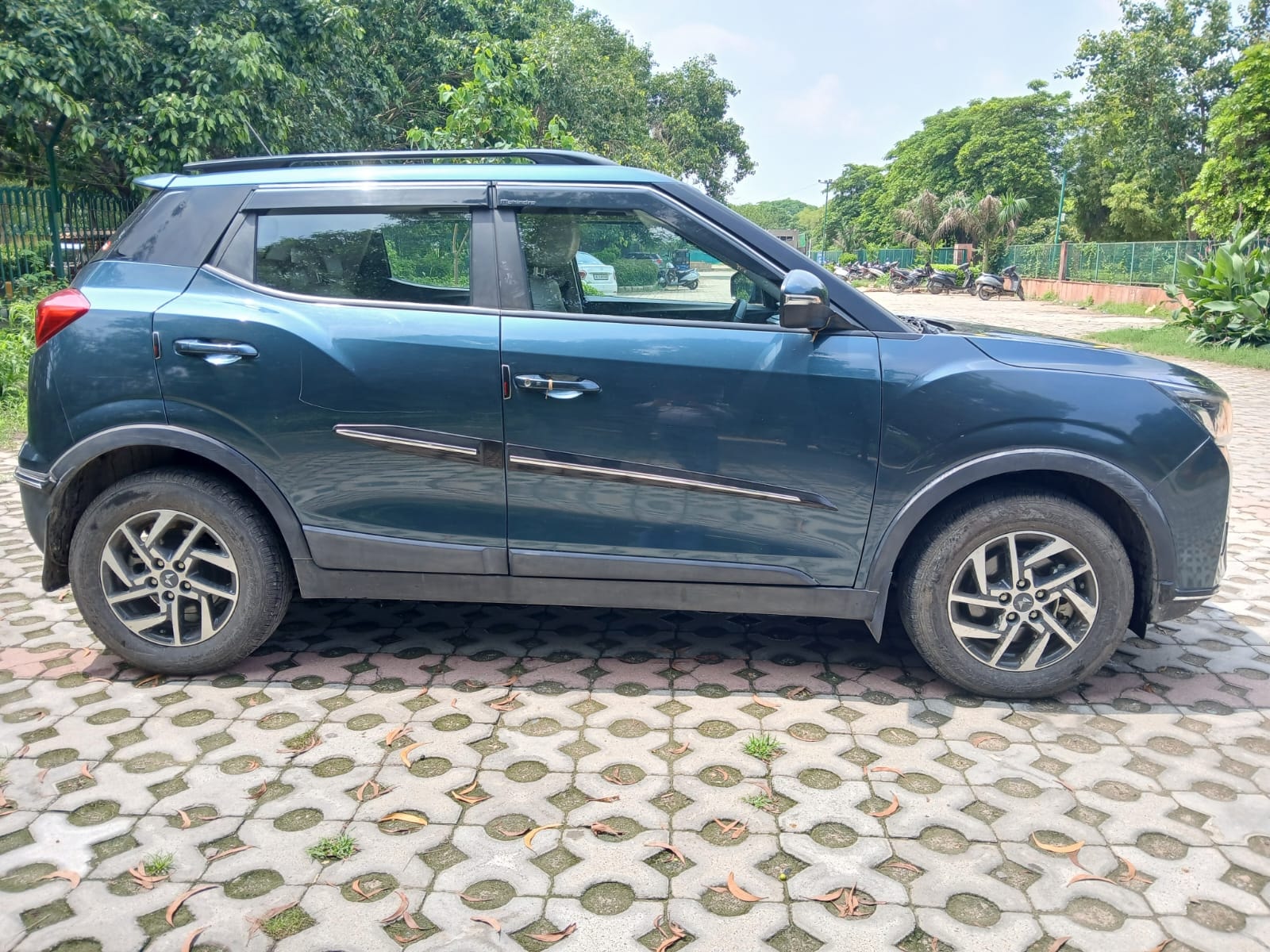 XUV300 image 6 XUV300 image 6