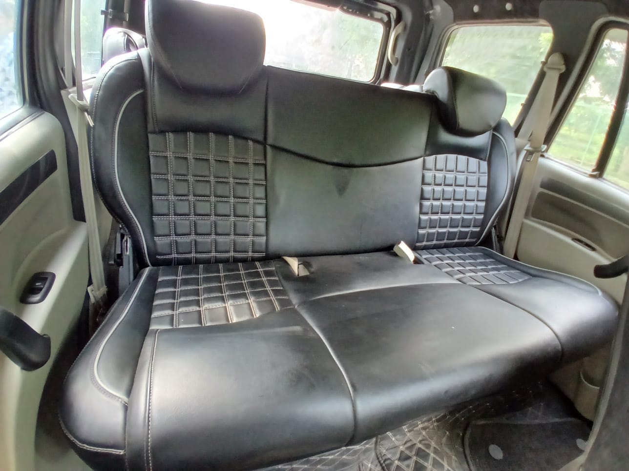 Scorpio image 15 Scorpio image 15