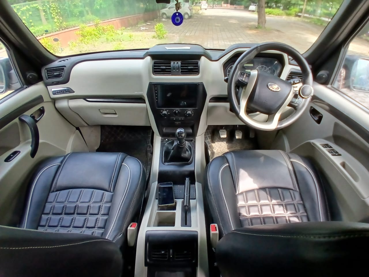 Scorpio image 12 Scorpio image 12