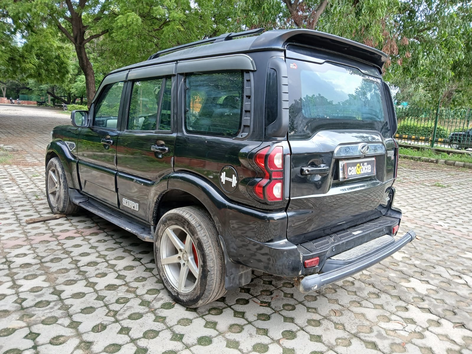 Scorpio image 3 Scorpio image 3