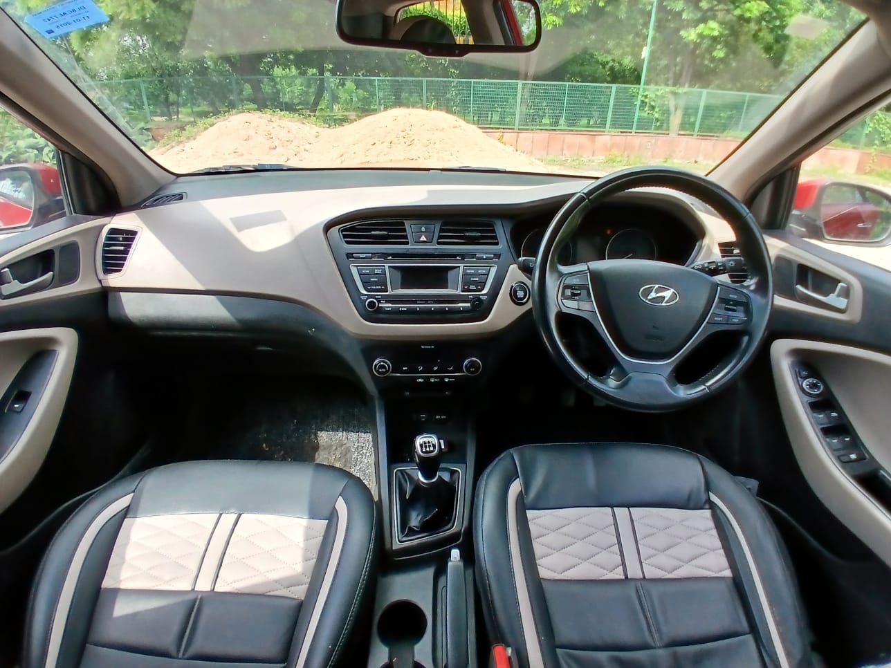 Elite i20 image 12 Elite i20 image 12