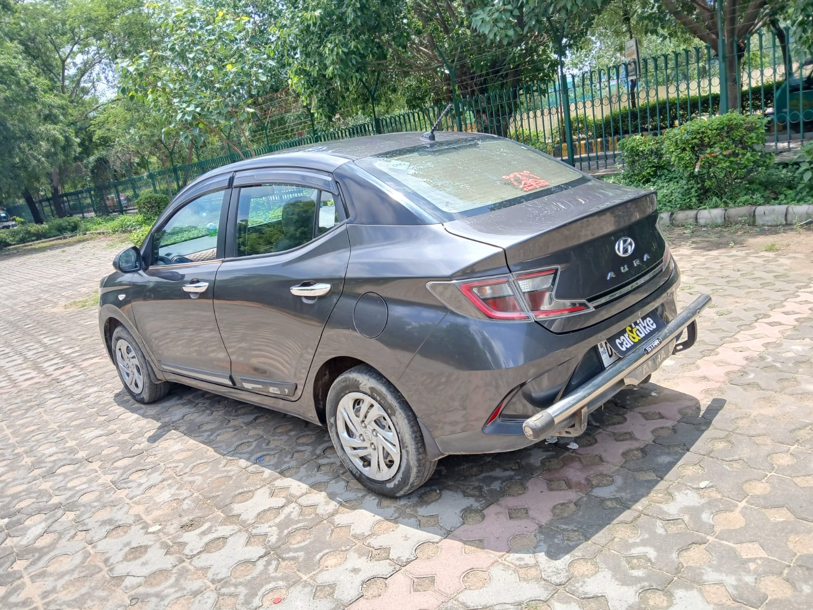 Aura image 3 Aura image 3