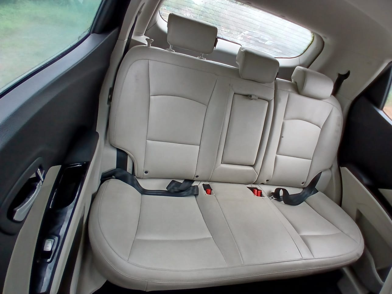 XUV300 image 15 XUV300 image 15