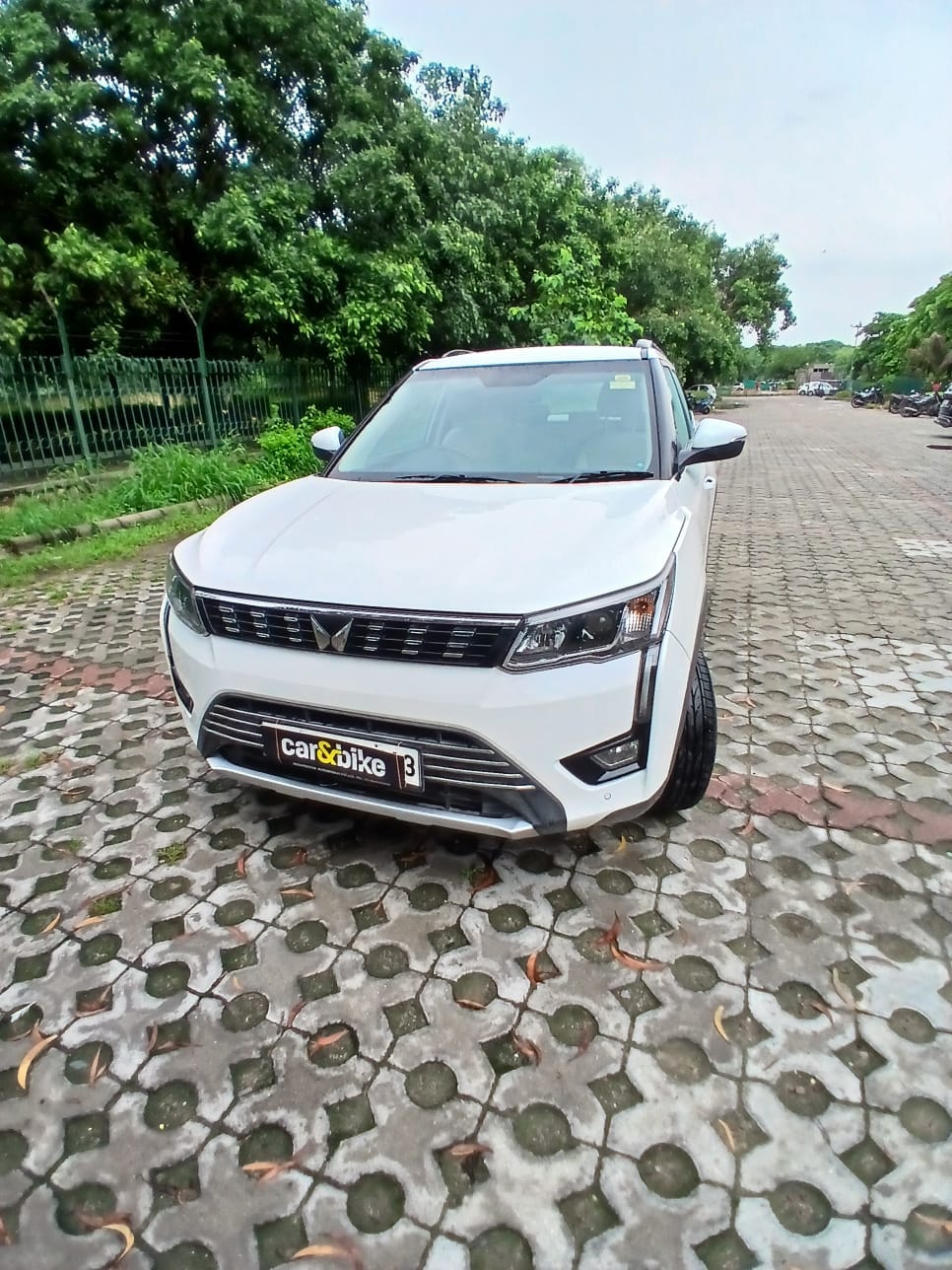 XUV300 image 1 XUV300 image 1