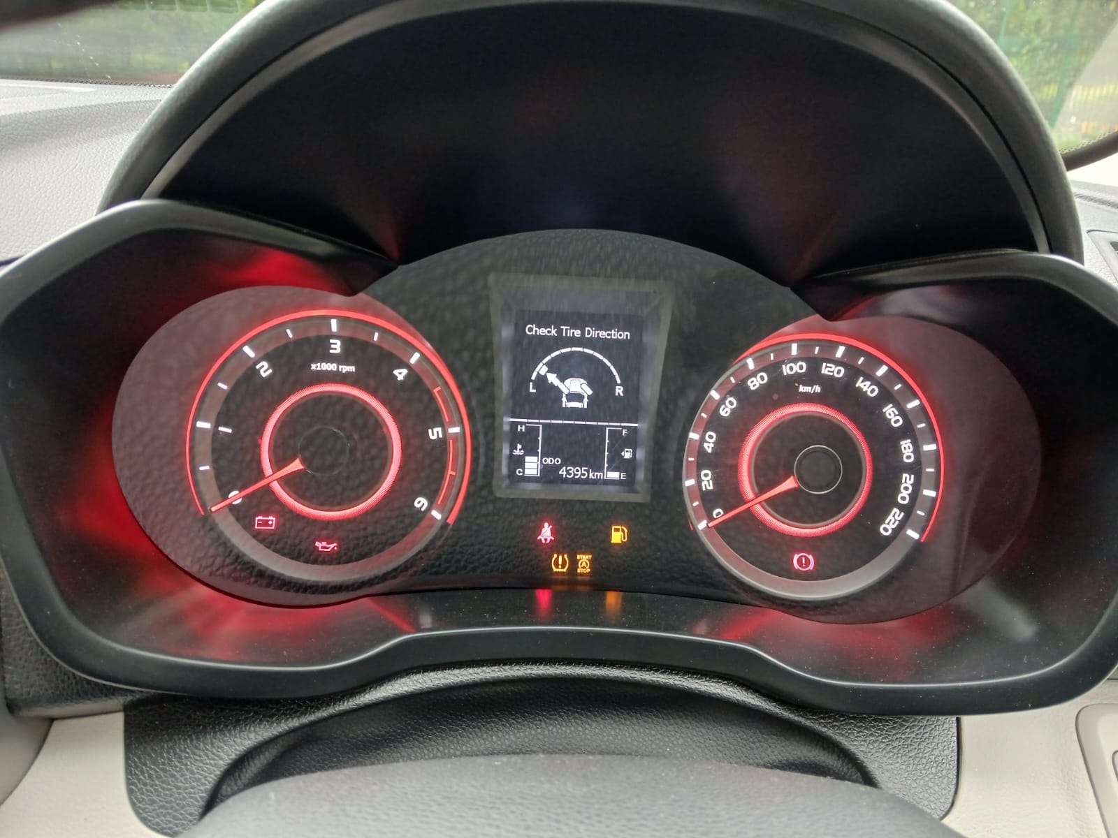 XUV300 image 11 XUV300 image 11