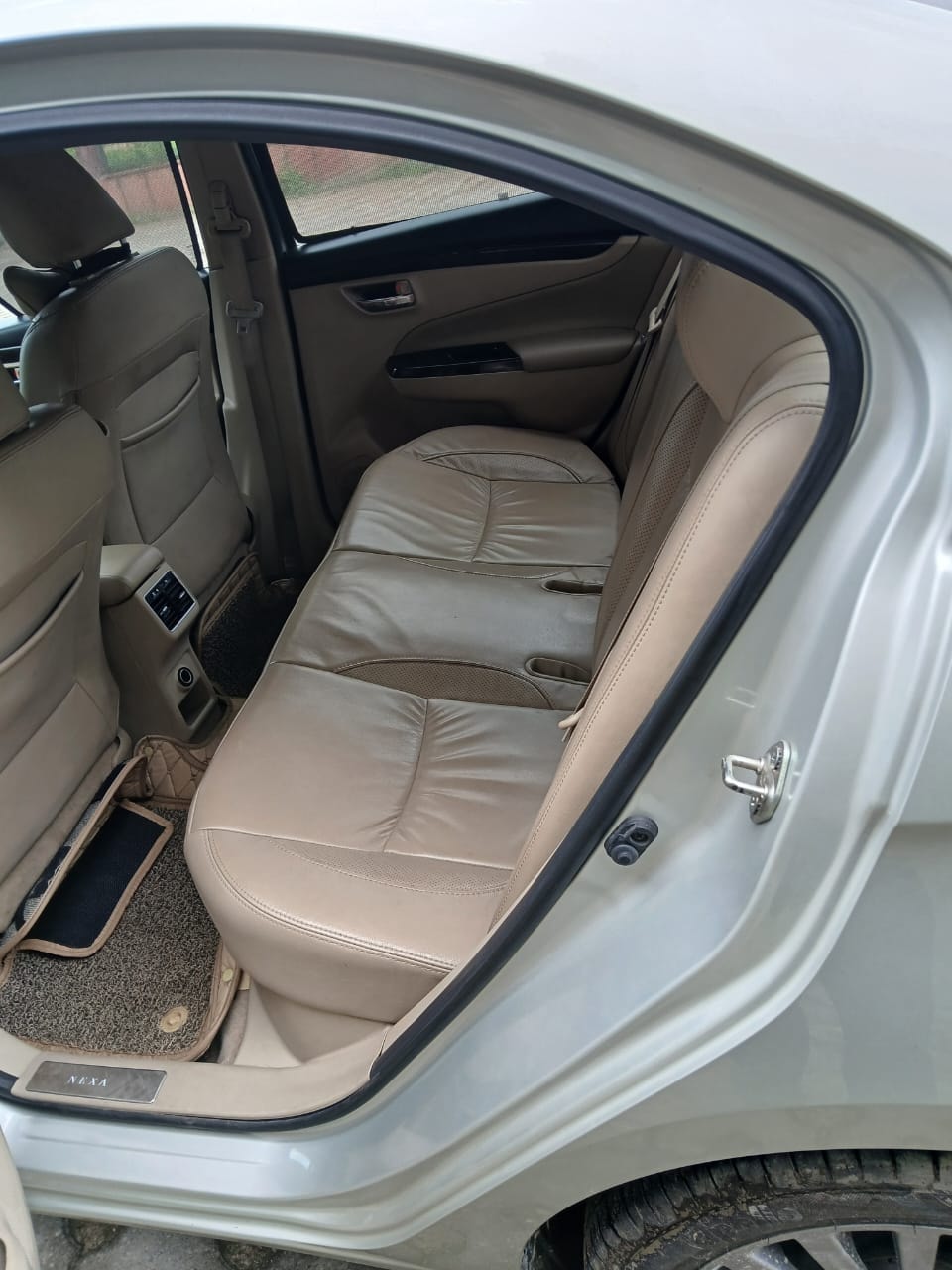 Ciaz image 17 Ciaz image 17