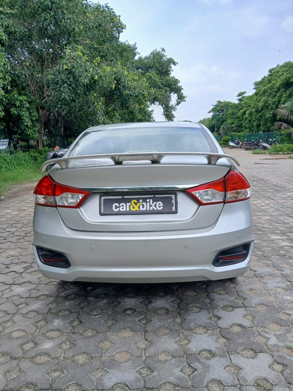 Ciaz image 4 Ciaz image 4