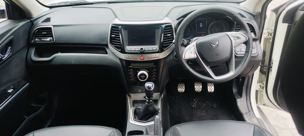 XUV300 image 12 XUV300 image 12