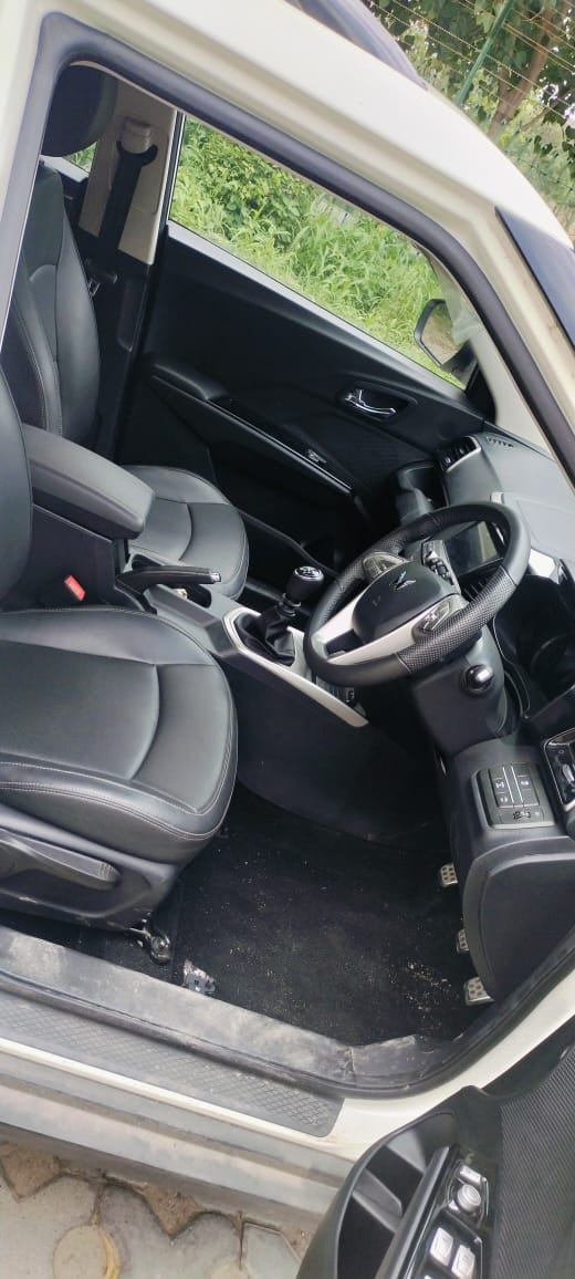 XUV300 image 14 XUV300 image 14