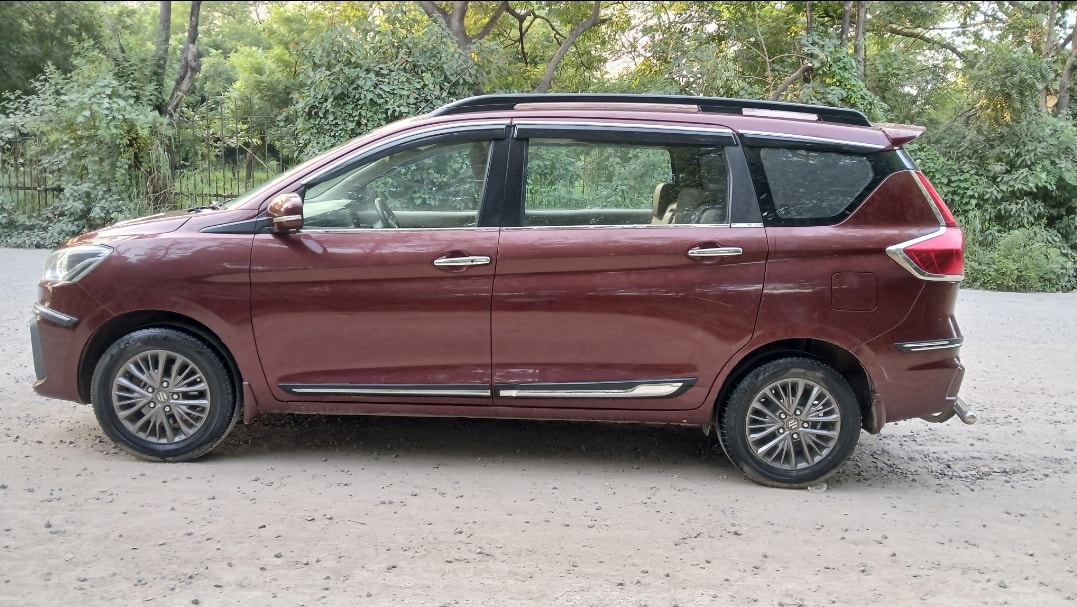 Ertiga image 2 Ertiga image 2