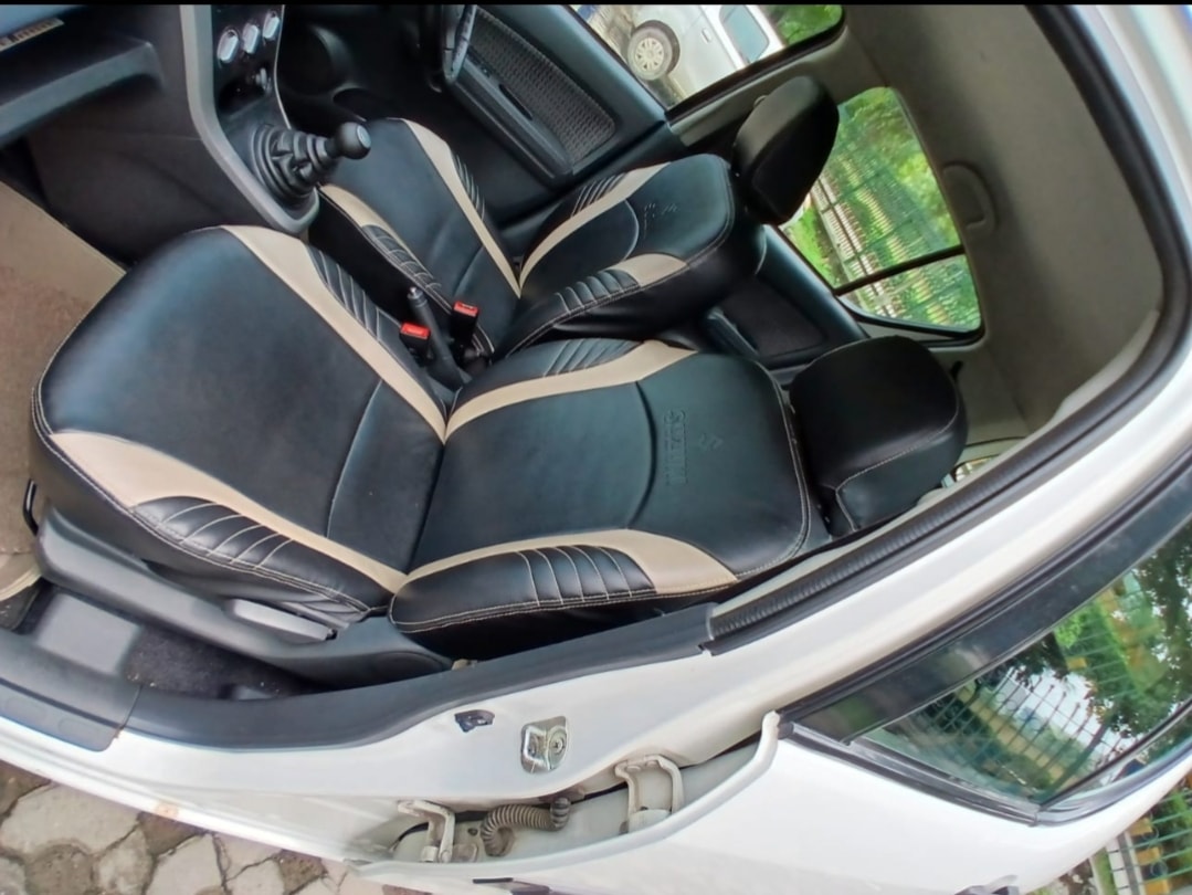 Ritz image 16 Ritz image 16