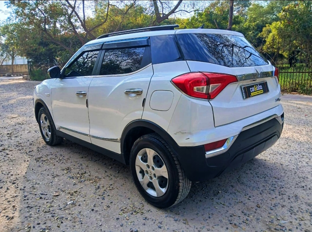 XUV300 image 3 XUV300 image 3