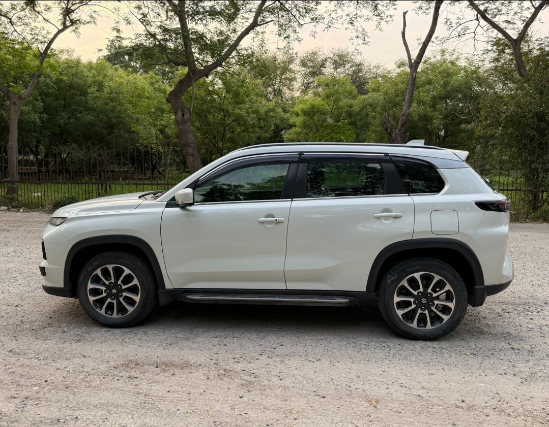 Grand Vitara image 2 Grand Vitara image 2