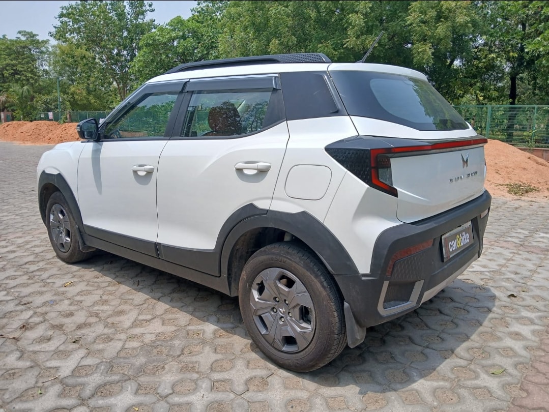 XUV 3XO image 3 XUV 3XO image 3