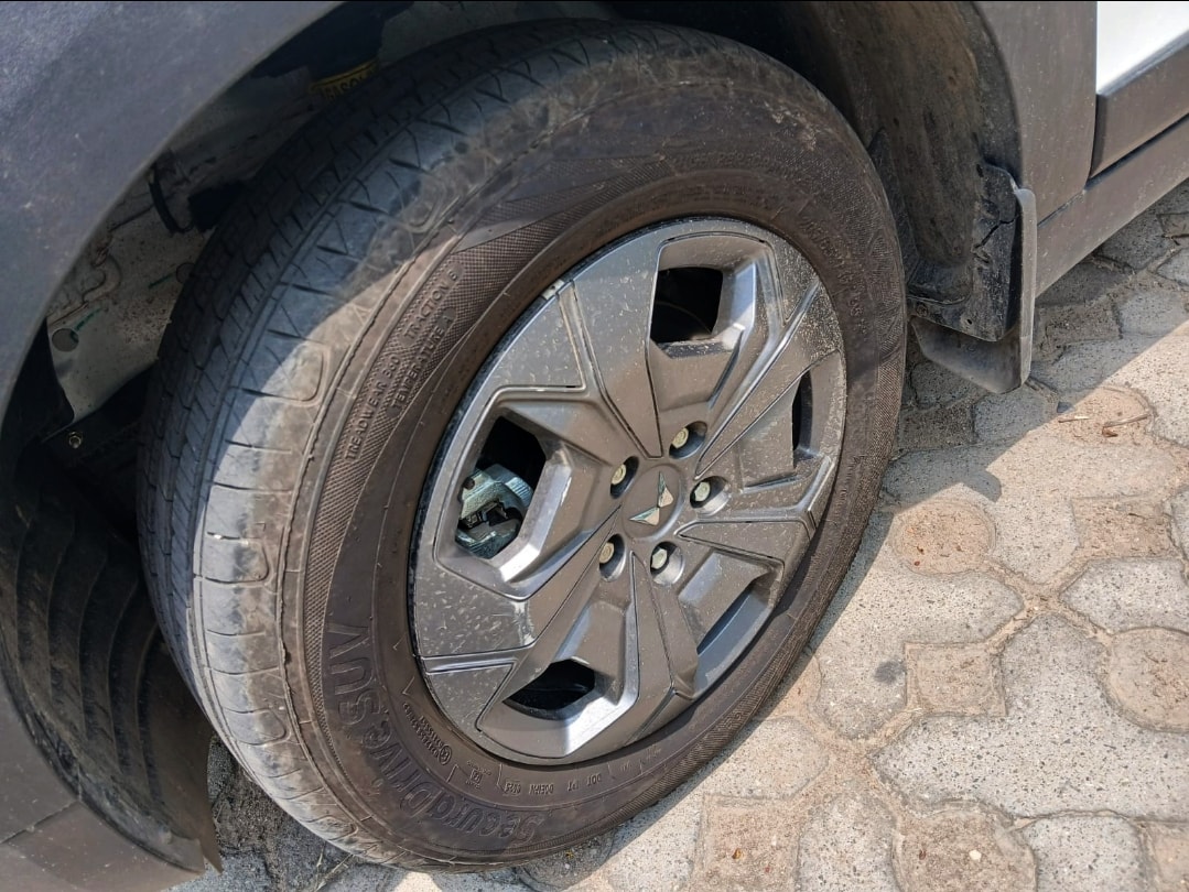 XUV 3XO image 9 XUV 3XO image 9