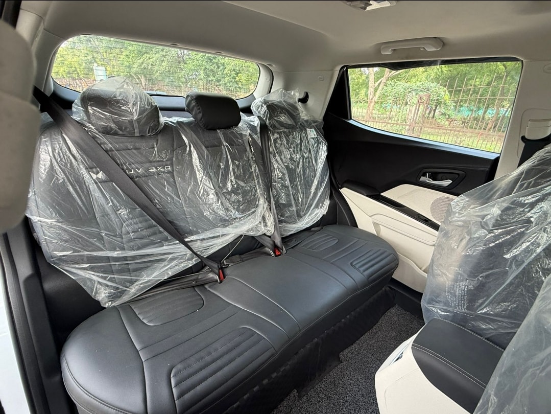 XUV 3XO image 17 XUV 3XO image 17