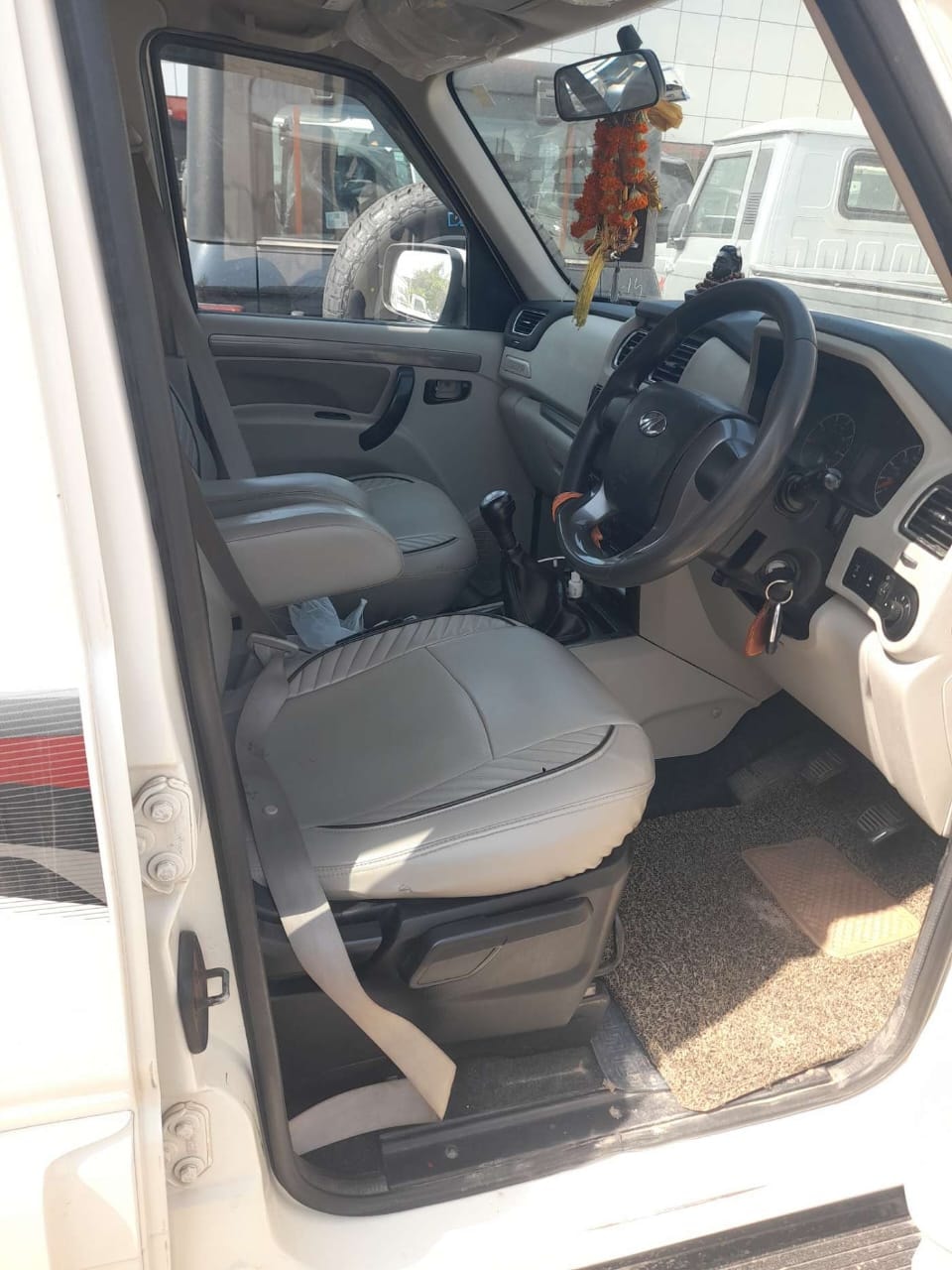 Scorpio image 9 Scorpio image 9