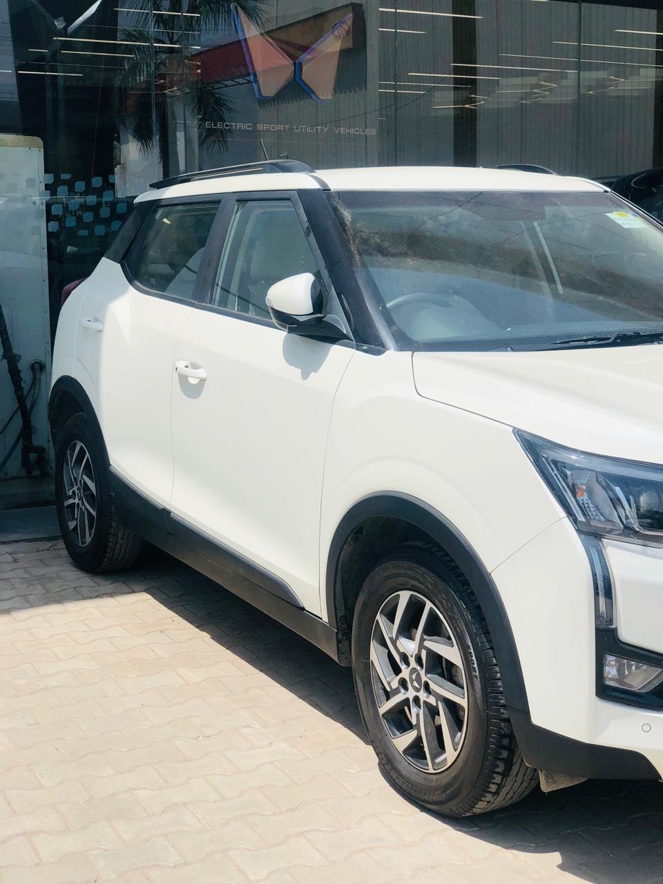 XUV300 image 6 XUV300 image 6