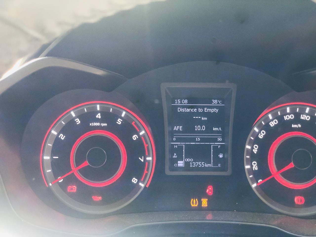 XUV300 image 11 XUV300 image 11