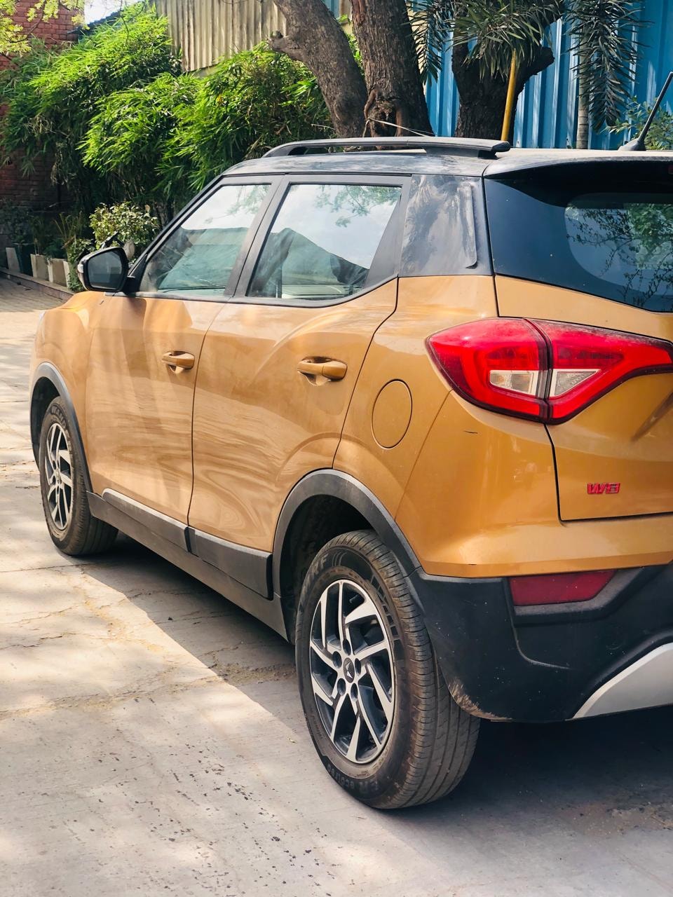 XUV300 image 3 XUV300 image 3