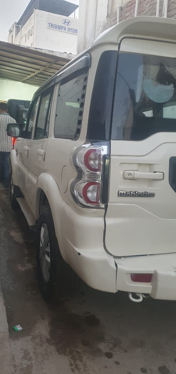 Scorpio image 3 Scorpio image 3