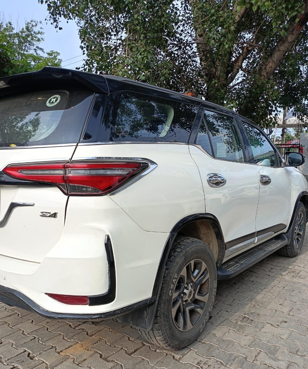 Fortuner image 5 Fortuner image 5