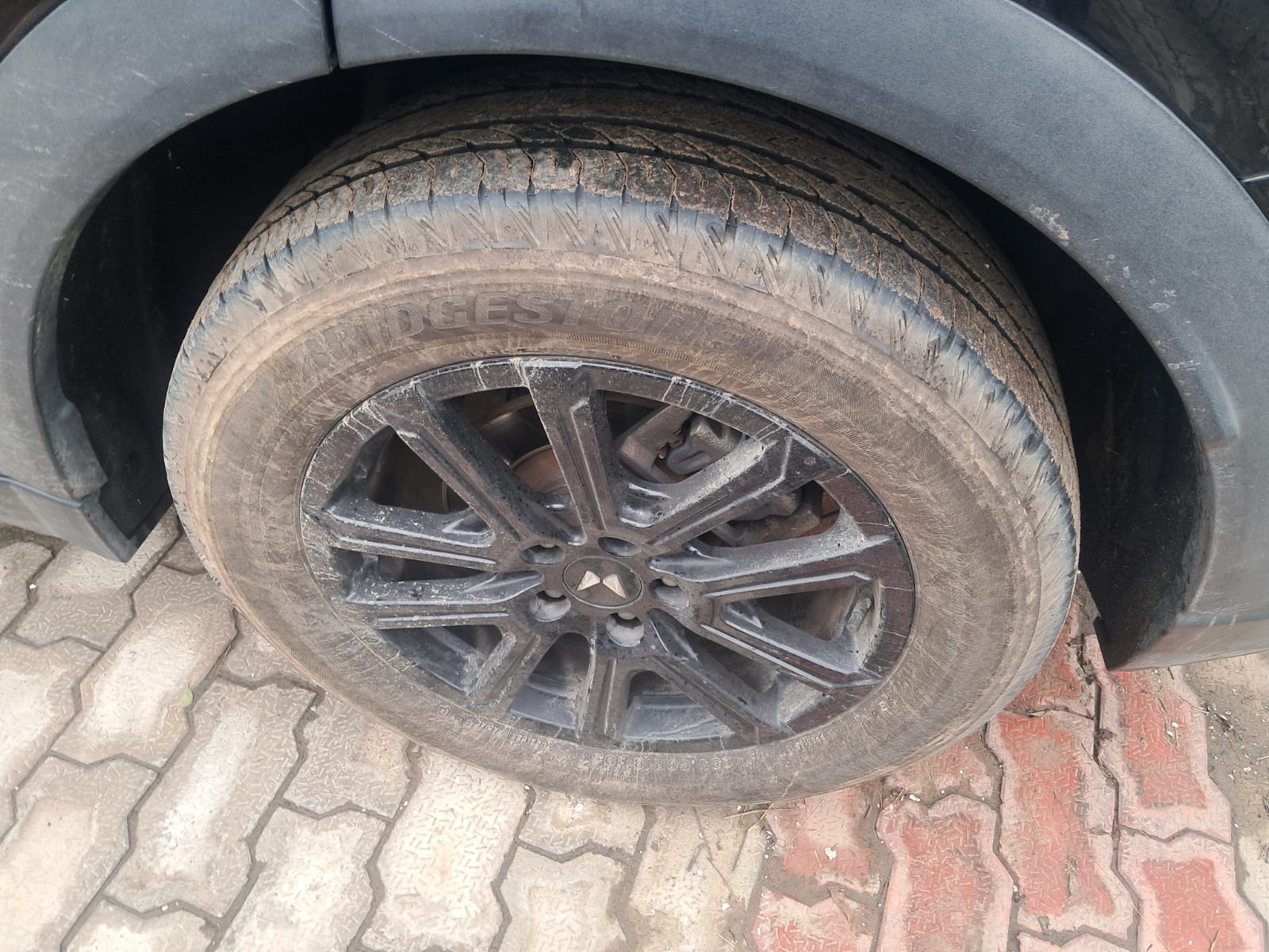 XUV700 image 9 XUV700 image 9