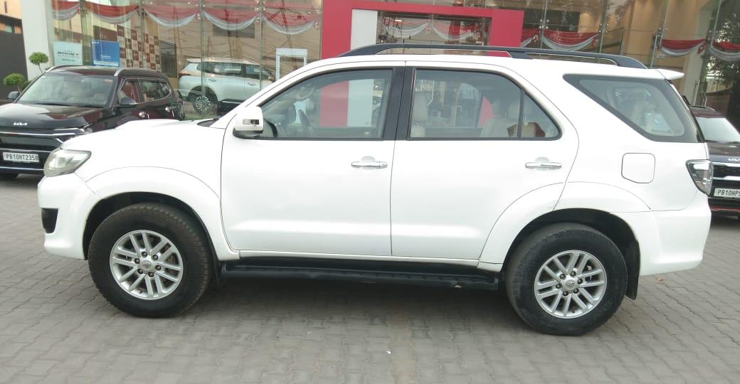 Fortuner image 3 Fortuner image 3
