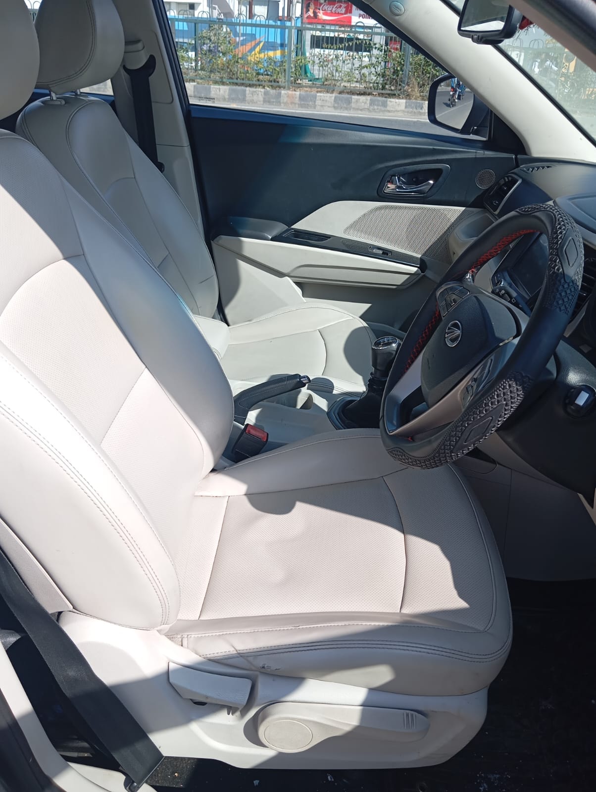 Used 2019 Mahindra XUV300 Used 2019 Mahindra XUV300