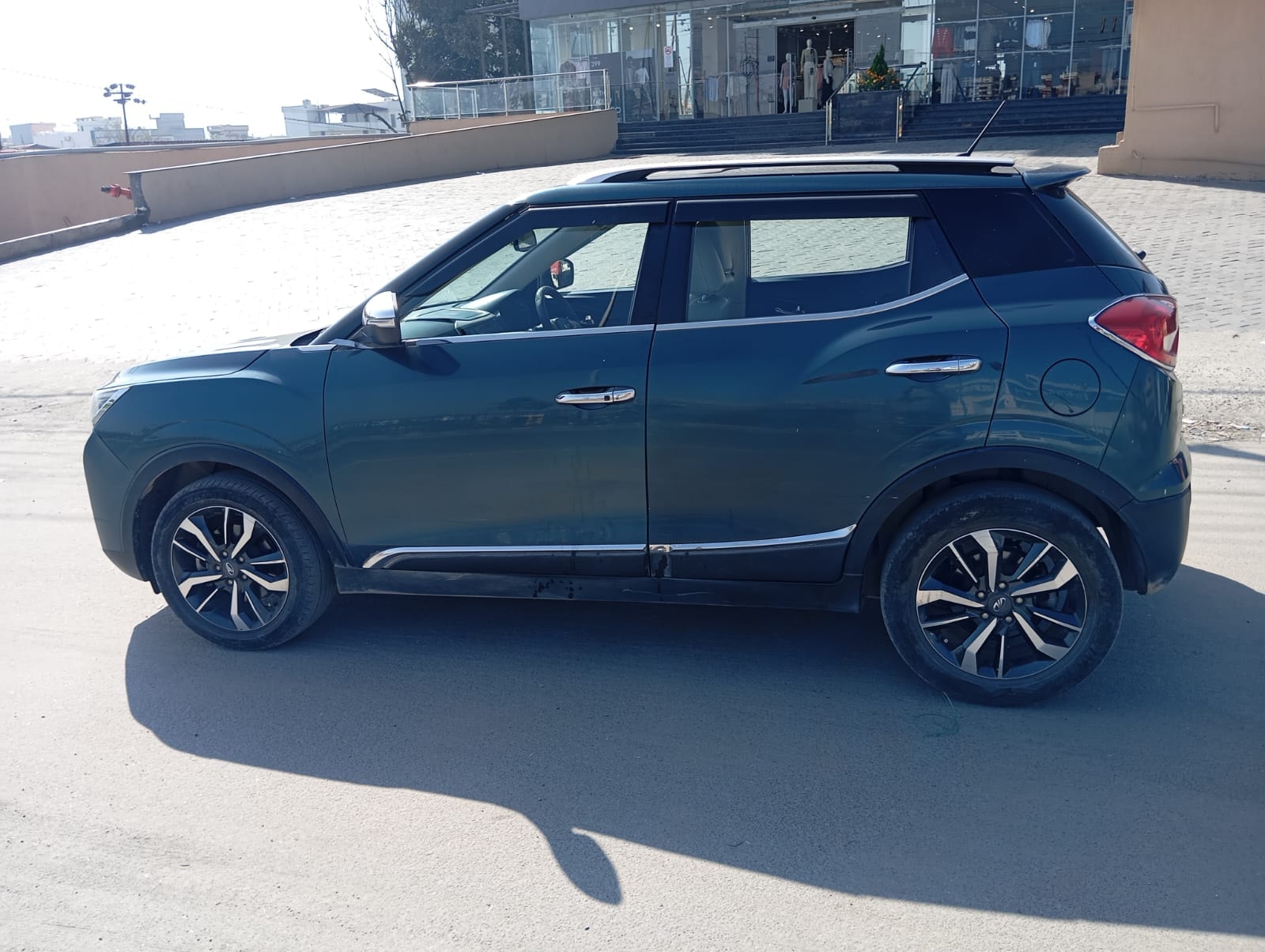 Used 2019 Mahindra XUV300 Used 2019 Mahindra XUV300