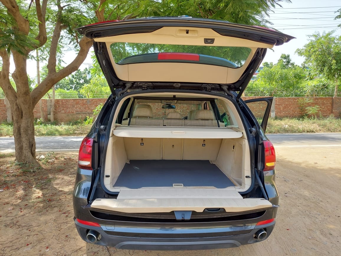 X5 image 15 X5 image 15