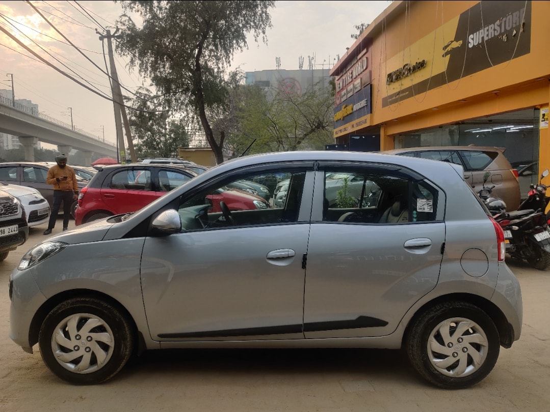 Santro image 3 Santro image 3