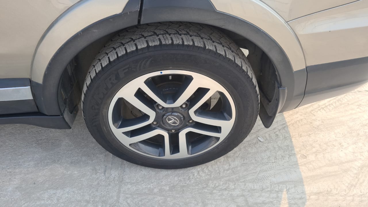 Hexa image 9 Hexa image 9