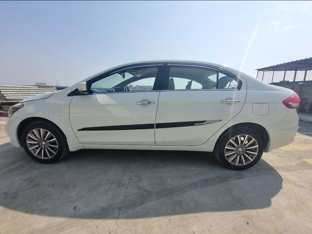 Ciaz image 1 Ciaz image 1