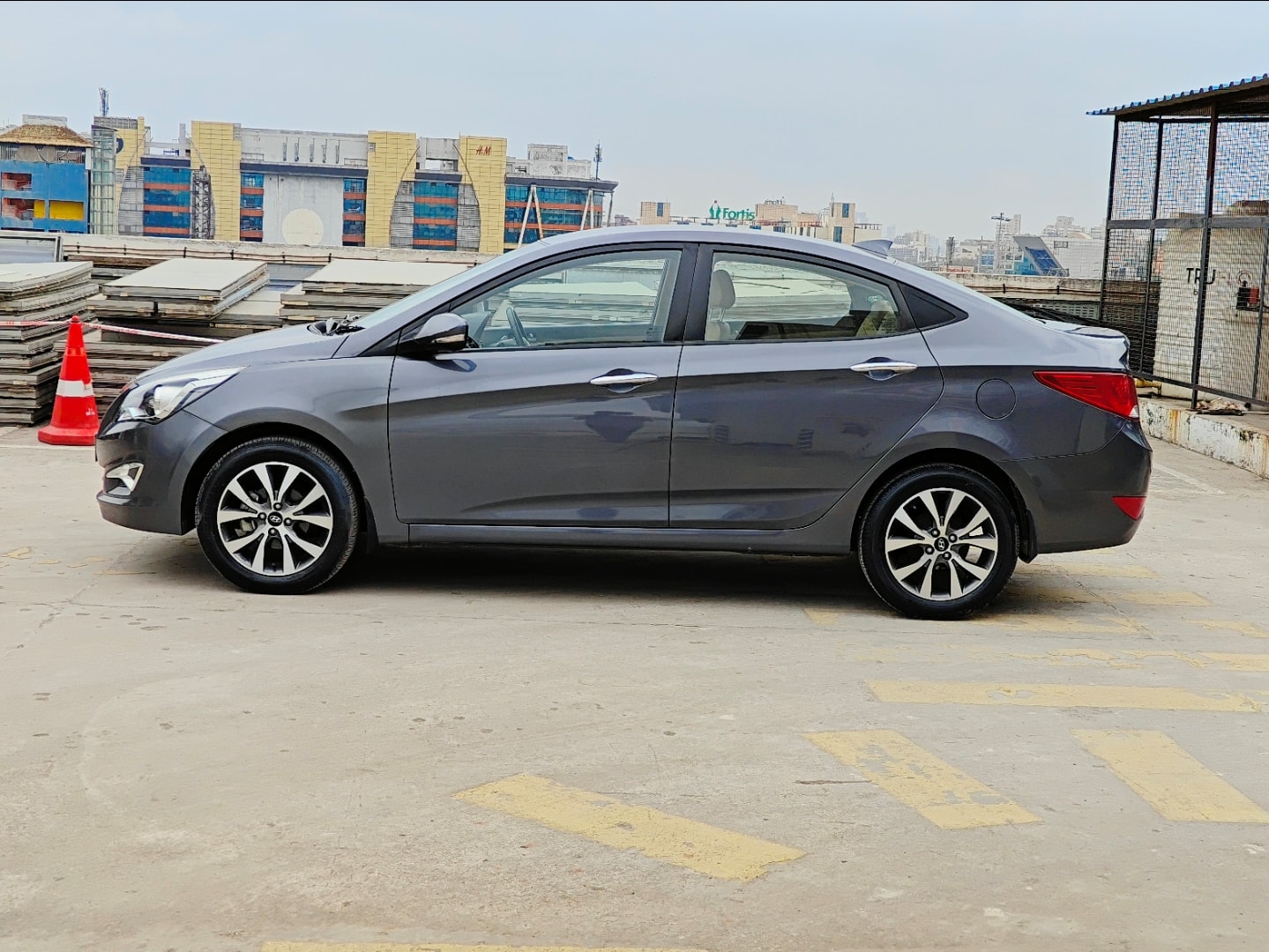 Verna image 2 Verna image 2