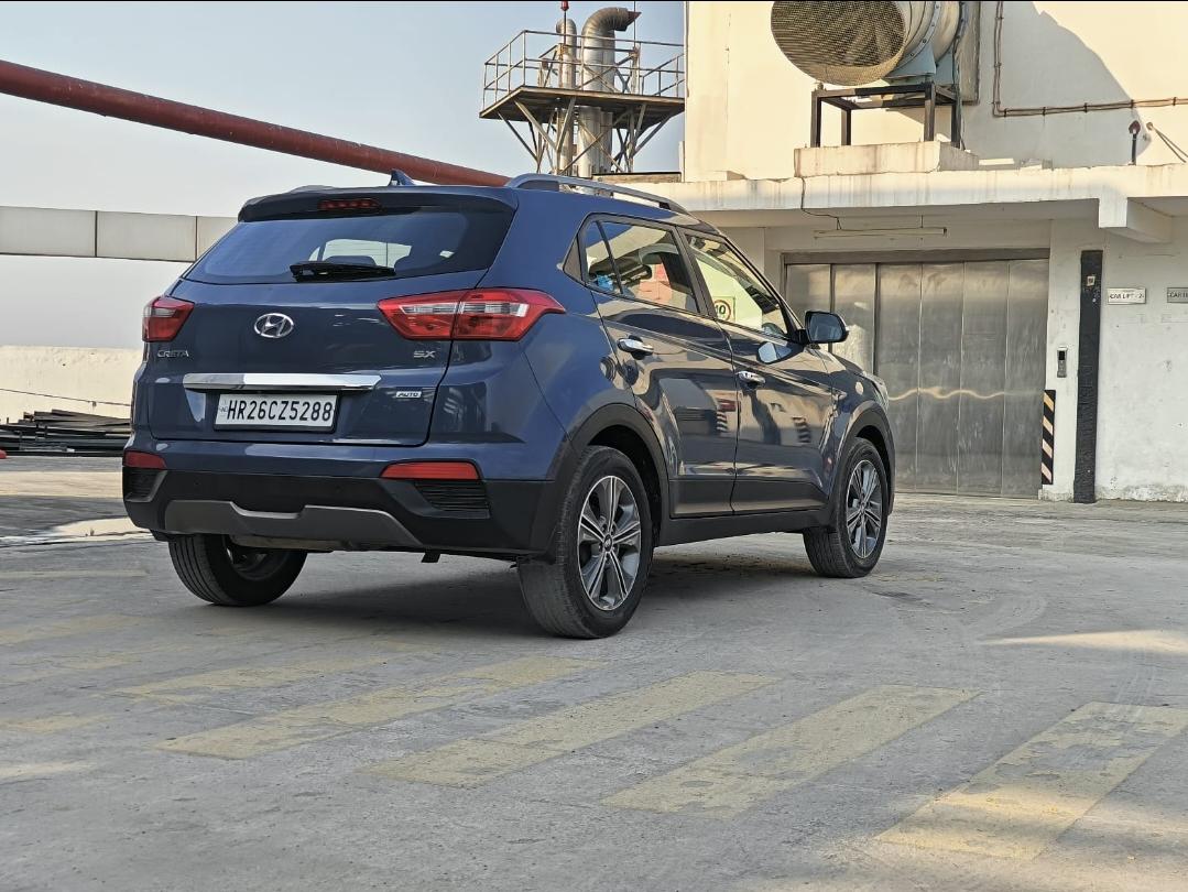 2016 Hyundai Creta 1.6 SX Plus Petrol AT Rear Right View 