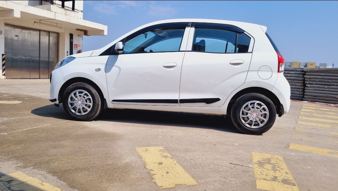 New Santro image 1 New Santro image 1