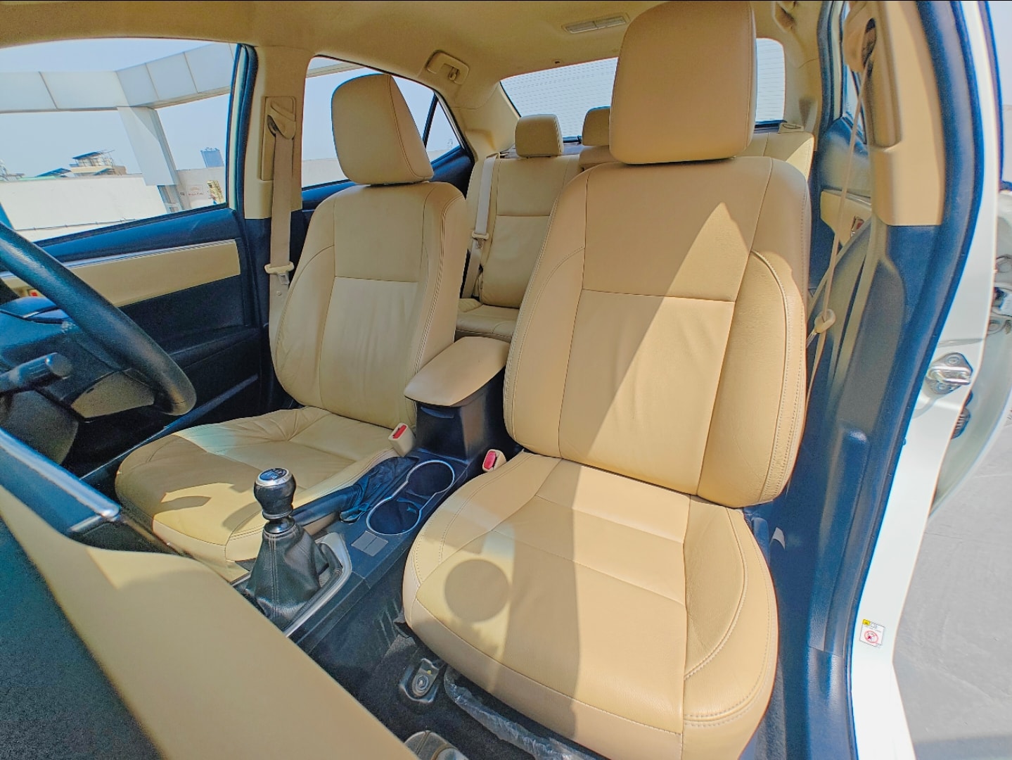 Corolla Altis image 14 Corolla Altis image 14