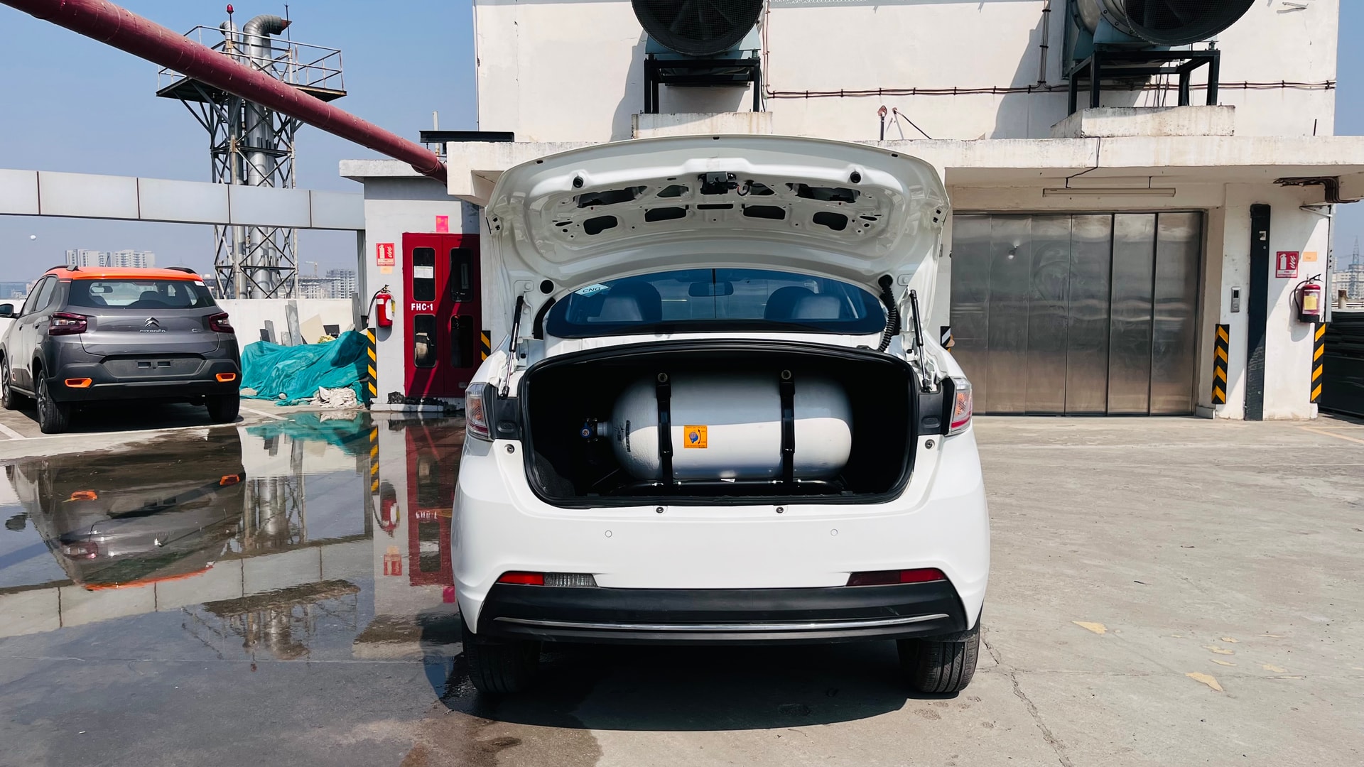 Tigor image 10 Tigor image 10