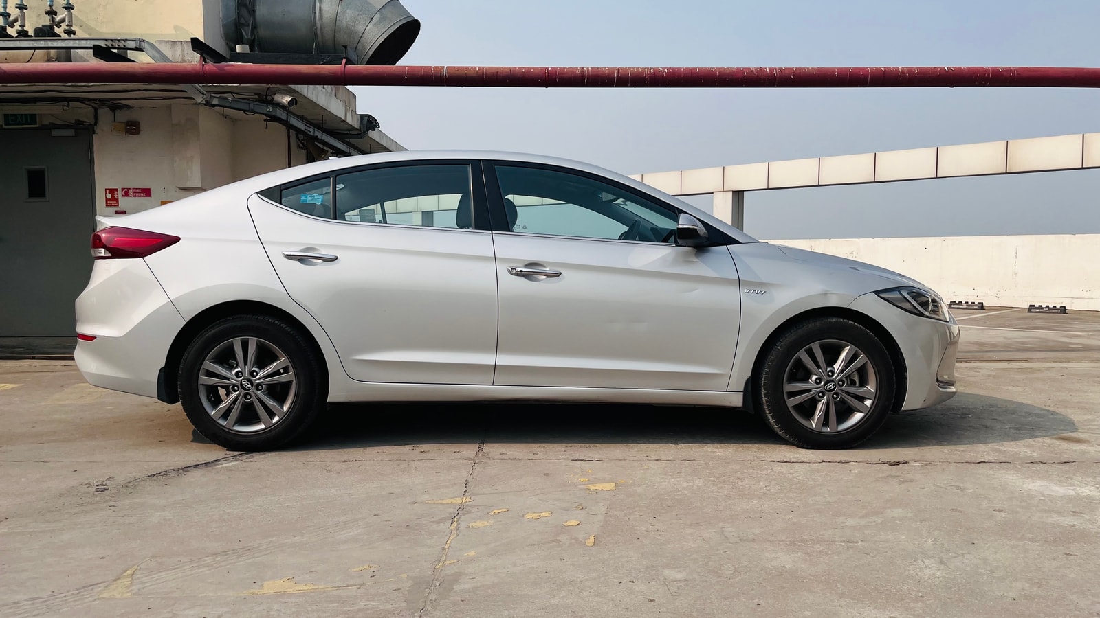 Elantra image 6 Elantra image 6