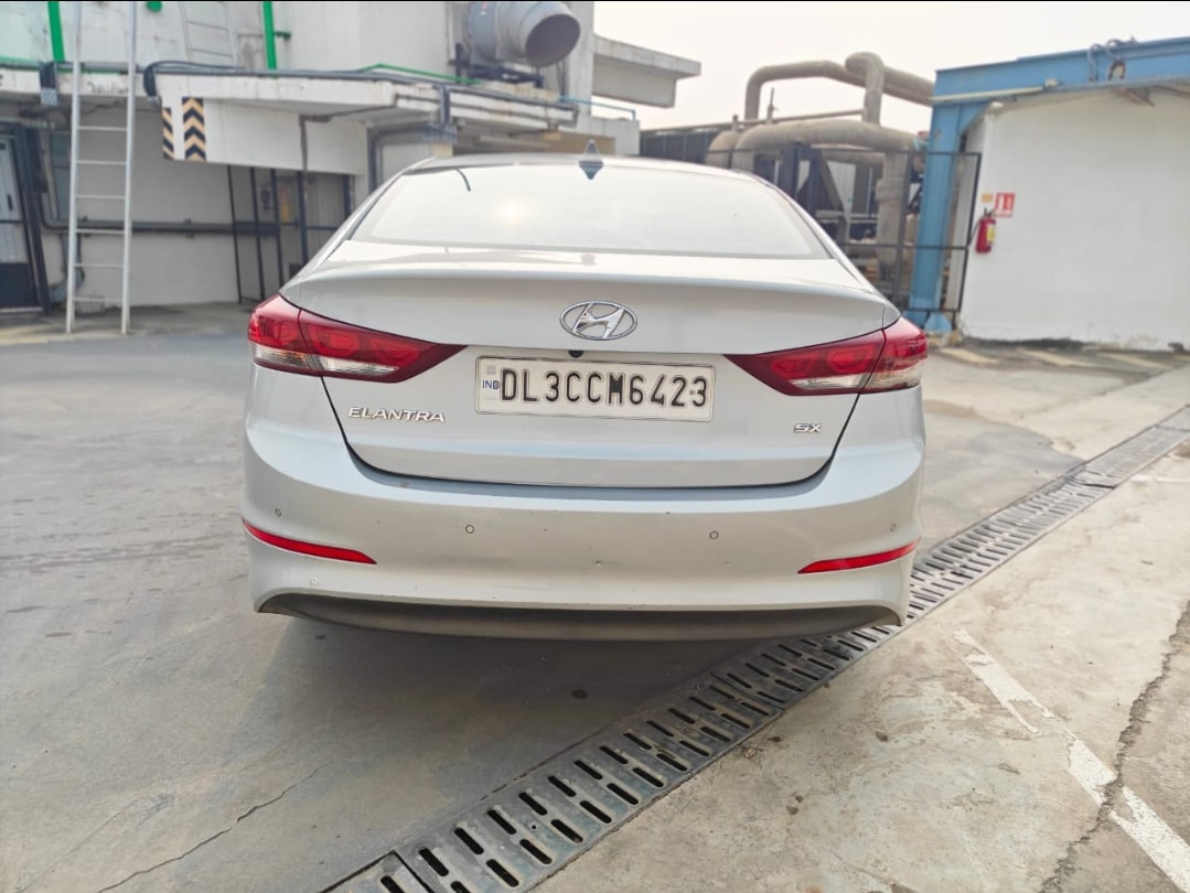 Elantra image 4 Elantra image 4