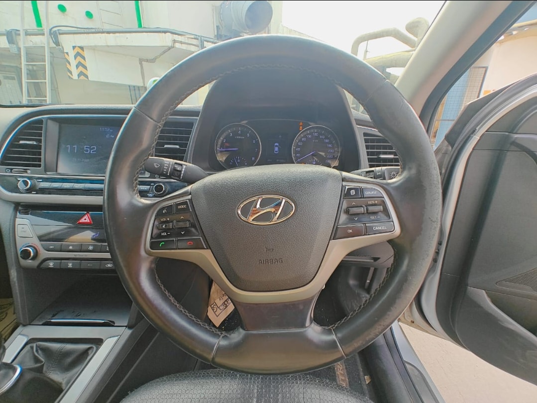 Elantra image 12 Elantra image 12