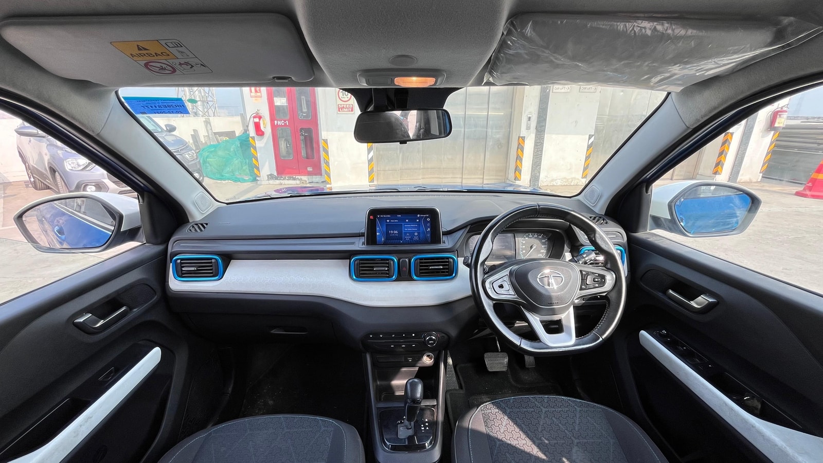 Punch image 12 Punch image 12